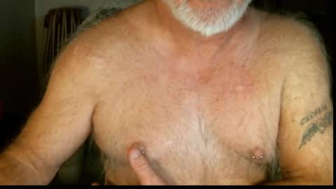 Snapshot of northcountryguy762 chatting on 11/13/25, 12:15 northcountryguy762 online show from 11/13/25, 12:15