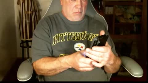 Snapshot of northcountryguy762 chatting on 12/21/25, 12:18 northcountryguy762 online show from 12/21/25, 12:18