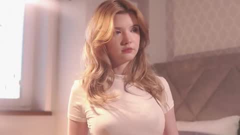 Gracia    150  online show from 10/03/25, 11:07