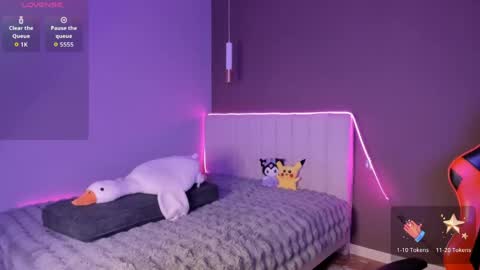 Jennie online show from 04/19/26, 06:10