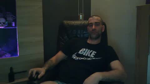 Snapshot of not4one chatting on 02/03/25, 03:42 not4one online show from 02/03/25, 03:42