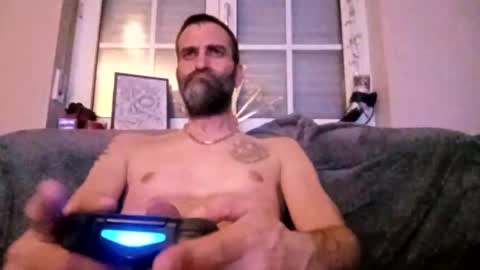 Snapshot of not4one chatting on 03/10/25, 10:45 not4one online show from 03/10/25, 10:45