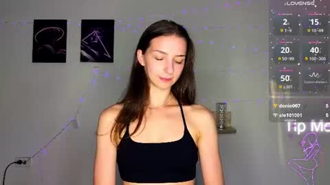 Snapshot of not_yourtoy chatting on 07/24/26, 02:26 Hello My name is Helene NTMU Finger up if u like what u see online show from 07/24/26, 02:26