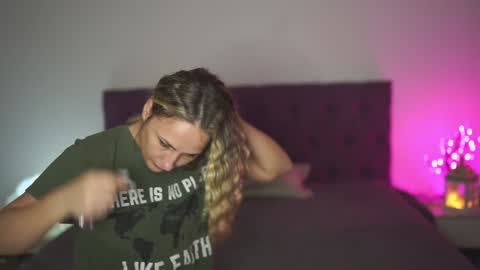 Tina online show from 01/01/25, 08:47