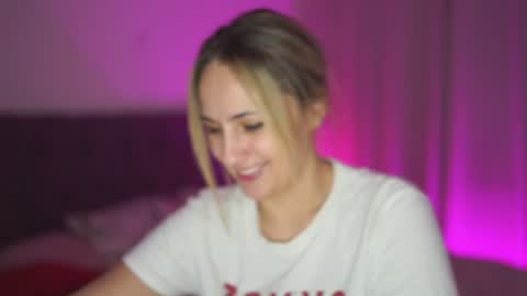 Tina online show from 02/08/25, 05:18