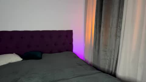 Tina online show from 09/24/25, 09:07