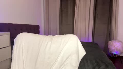 Tina online show from 10/24/25, 08:16