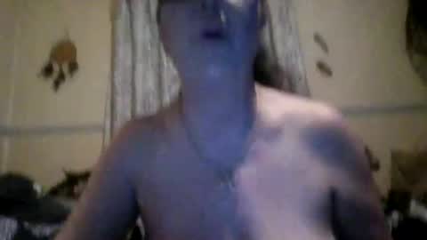 Snapshot of nothingbutthongs chatting on 11/10/25, 12:31 nothingbutthongs online show from 11/10/25, 12:31