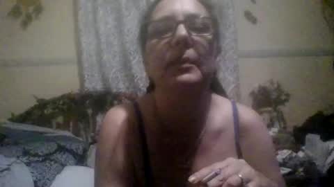 Snapshot of nothingbutthongs chatting on 11/22/25, 02:43 nothingbutthongs online show from 11/22/25, 02:43