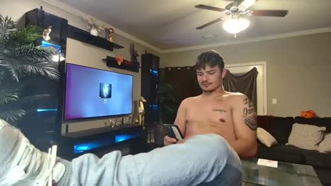 Riley online show from 10/08/25, 12:19