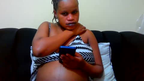 Snapshot of notoy1 chatting on 07/23/26, 01:58 notoy1 online show from 07/23/26, 01:58