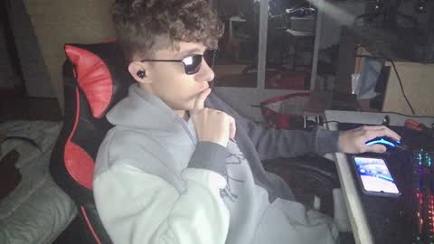 Snapshot of notspace_721128 chatting on 12/01/24, 09:04 NotSpace online show from 12/01/24, 09:04