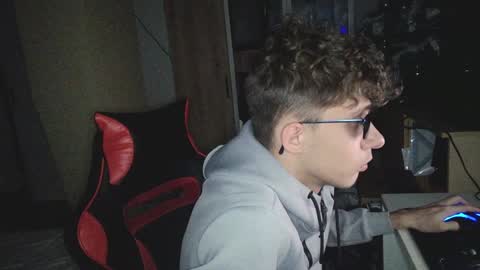 Snapshot of notspace_721128 chatting on 12/05/24, 06:00 NotSpace online show from 12/05/24, 06:00