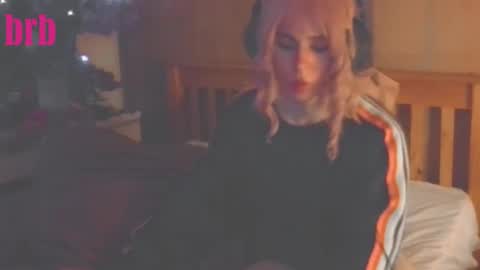 Snapshot of notyourfemboi chatting on 10/17/25, 01:31 Lucy online show from 10/17/25, 01:31