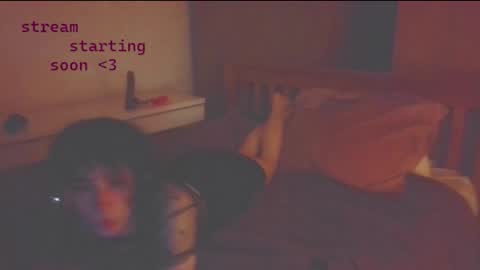 Snapshot of notyourfemboi chatting on 10/19/25, 09:37 Lucy online show from 10/19/25, 09:37