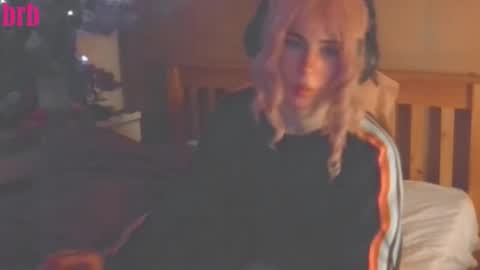 Snapshot of notyourfemboi chatting on 10/26/25, 01:11 Lucy online show from 10/26/25, 01:11