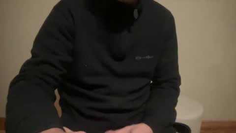 Snapshot of noux69 chatting on 11/19/25, 05:13 noux69 online show from 11/19/25, 05:13