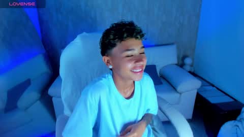 nova online show from 10/14/25, 04:13