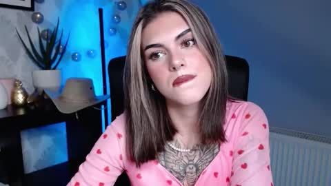 Nova online show from 10/16/25, 05:52