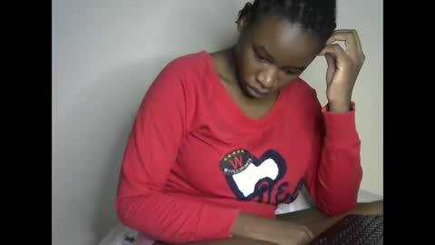 novaah online show from 05/02/26, 12:15