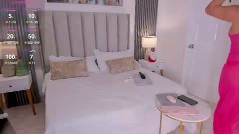 Andrea online show from 11/26/25, 10:55