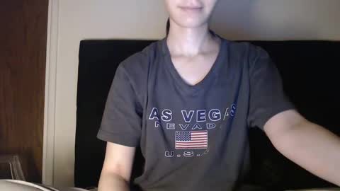 Snapshot of novafrey chatting on 01/20/25, 03:15 Olivia online show from 01/20/25, 03:15