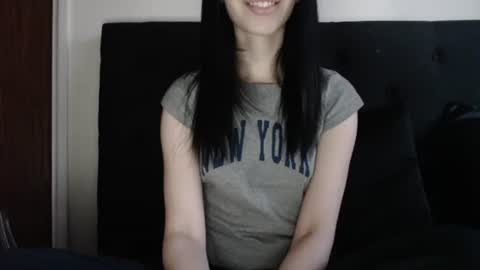 Olivia online show from 11/17/25, 01:06