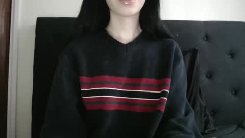 Olivia online show from 04/16/26, 01:23