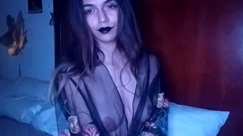 Snapshot of novalovelle chatting on 02/08/26, 02:48 novalovelle online show from 02/08/26, 02:48