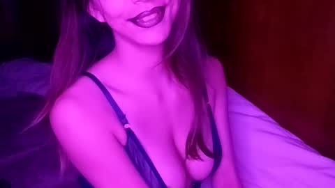 Snapshot of novalovelle chatting on 02/12/26, 09:32 novalovelle online show from 02/12/26, 09:32