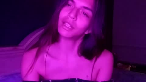 Snapshot of novalovelle chatting on 03/20/26, 11:42 novalovelle online show from 03/20/26, 11:42