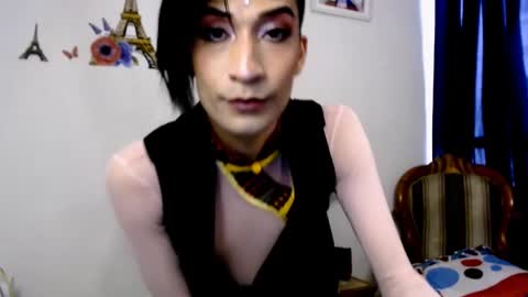 Snapshot of novanyx11 chatting on 02/12/25, 08:07 Nova... online show from 02/12/25, 08:07