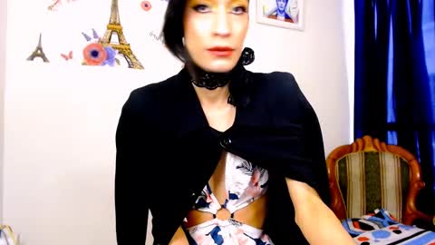 Snapshot of novanyx11 chatting on 02/13/25, 07:52 Nova... online show from 02/13/25, 07:52
