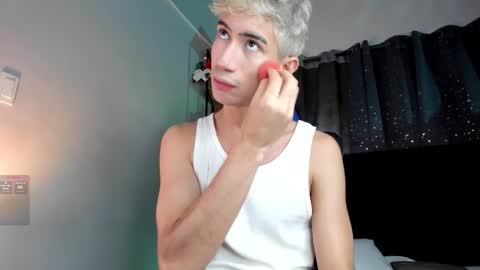 Snapshot of novawheeler chatting on 12/22/25, 12:40 Nova online show from 12/22/25, 12:40