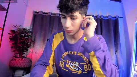 Nova online show from 04/19/26, 08:44