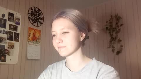 Sari  It is my first day  online show from 02/27/26, 03:12