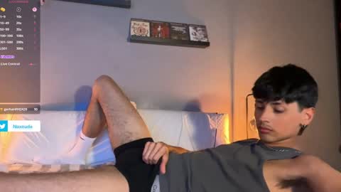 Snapshot of noxnude chatting on 06/02/26, 10:12 noxnude online show from 06/02/26, 10:12