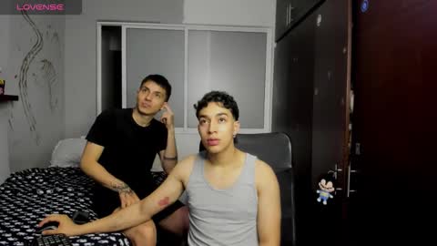 Snapshot of noxx_stark chatting on 09/15/25, 12:32 Noxx  online show from 09/15/25, 12:32