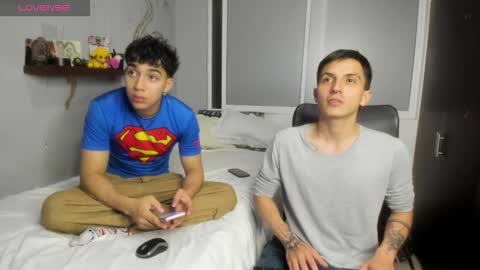 Snapshot of noxx_stark chatting on 09/21/25, 02:13 Noxx  online show from 09/21/25, 02:13