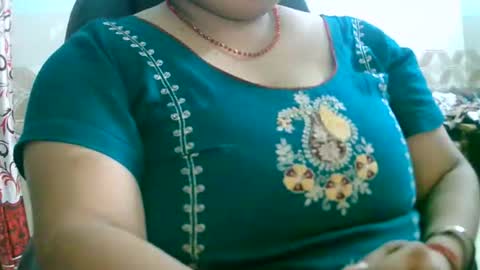 nsexyladdy online show from 05/11/26, 03:40