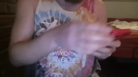 Snapshot of nticho chatting on 09/21/25, 11:12 Nate online show from 09/21/25, 11:12