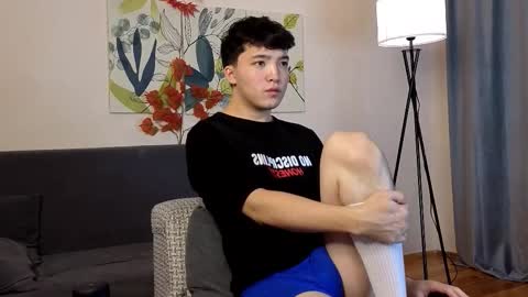 Maks online show from 11/04/25, 07:18