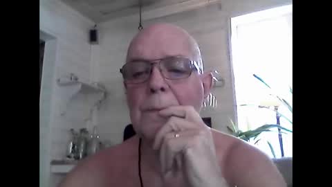 Haky online show from 01/16/25, 10:42