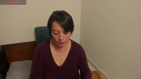 nuit_rose online show from 01/25/25, 02:15