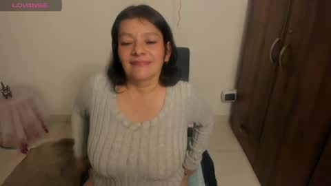 nuit_rose online show from 04/21/26, 01:42