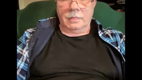 nukiss online show from 12/30/24, 10:10