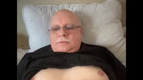 nukiss online show from 01/09/25, 09:37