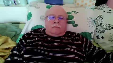 nukiss online show from 02/22/25, 12:29