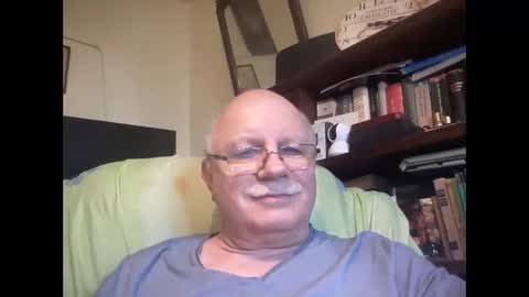 nukiss online show from 10/27/25, 01:15