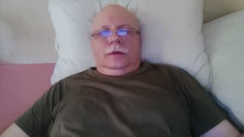 nukiss online show from 11/02/25, 10:39